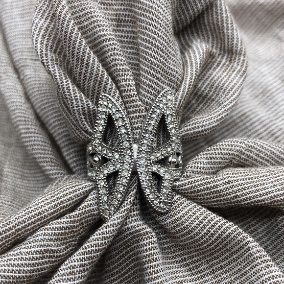 Y2K Butterfly Rhinestone Ring - Picture 3 of 10